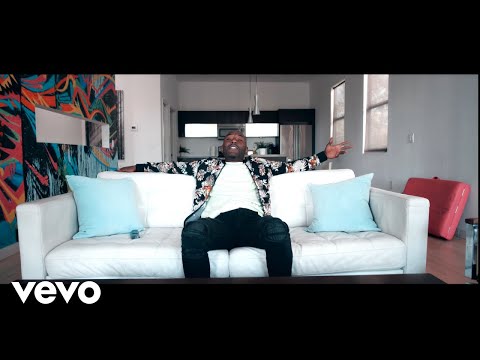 Stevie Melodic-With Me ft. RopeGangTwan